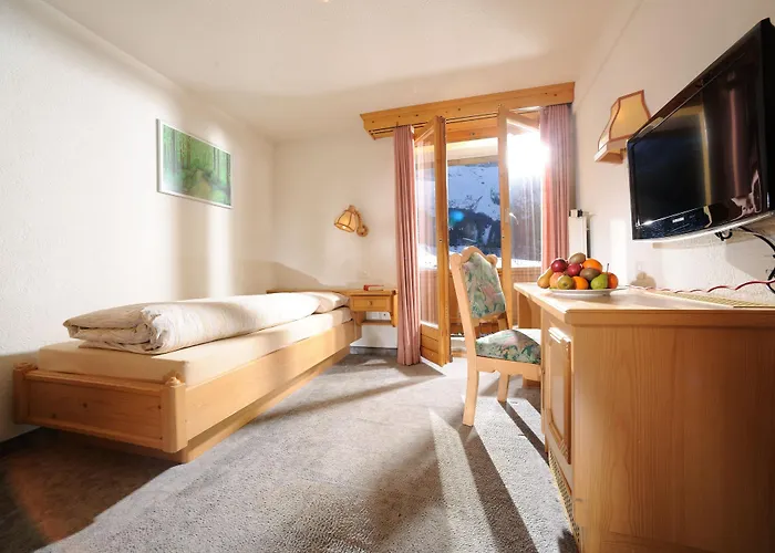 Swiss Family Alphubel فندق