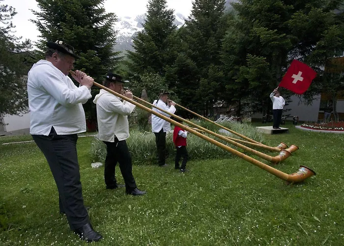 Swiss Family Alphubel فندق