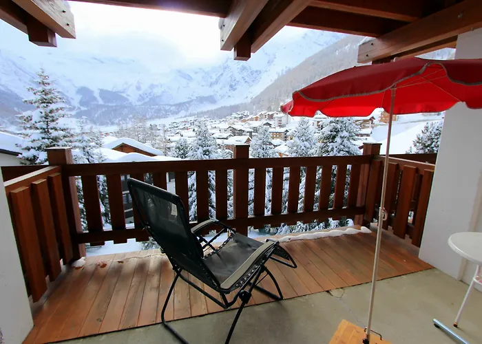 Swiss Family Alphubel فندق 3*