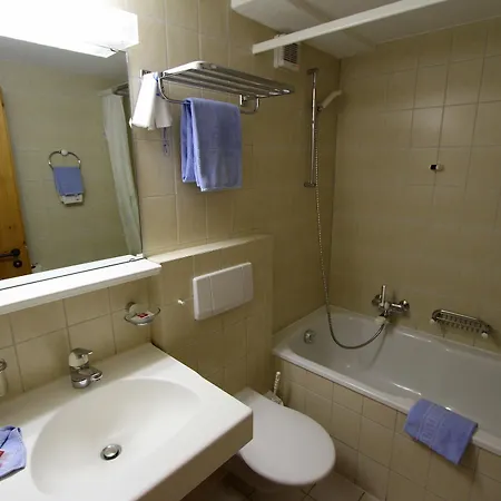 Otel Swiss Family Alphubel Saas Fee